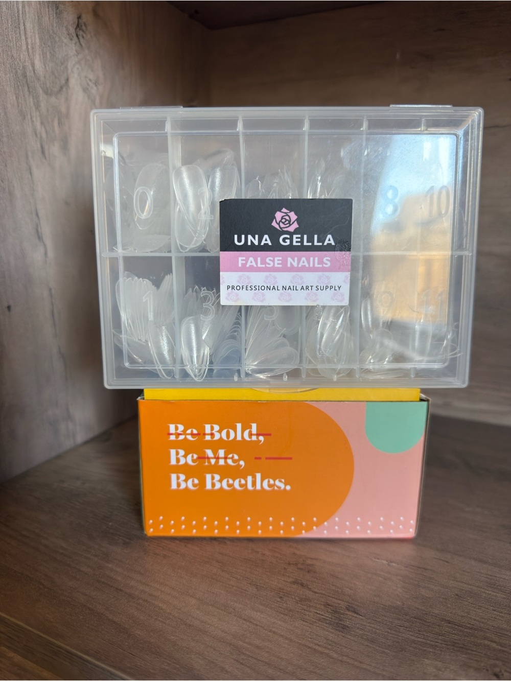 UNA GELLA Almond Gel Nail Tips & Beetles Mini UV Light 💡